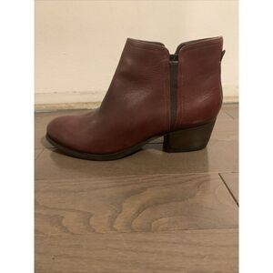 Clarks Womens Red Brown Low Block Heel Booties Genuine Leather 9